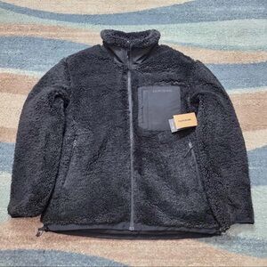Men’s Sherpa Fleece Jacket Black Size M NWT Outdoor Coat